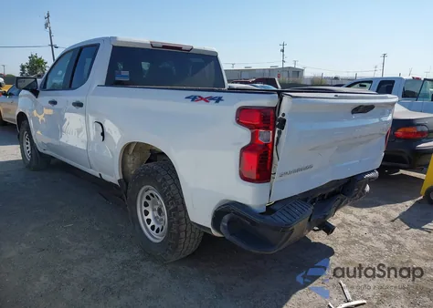 2020 Chevrolet Silverado K1500 z USA, uszkodzony, nr VIN 1GCRYAEH7LZ243048